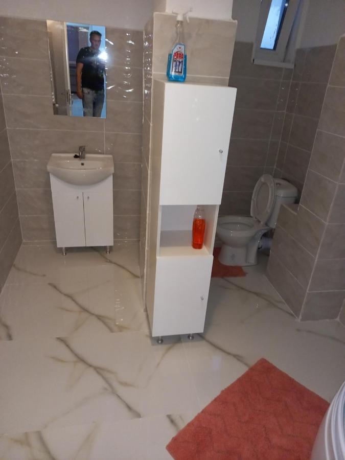 Twins Residence 2 Apart Hotel Ap 3 2 Rooms Chiajna 外观 照片